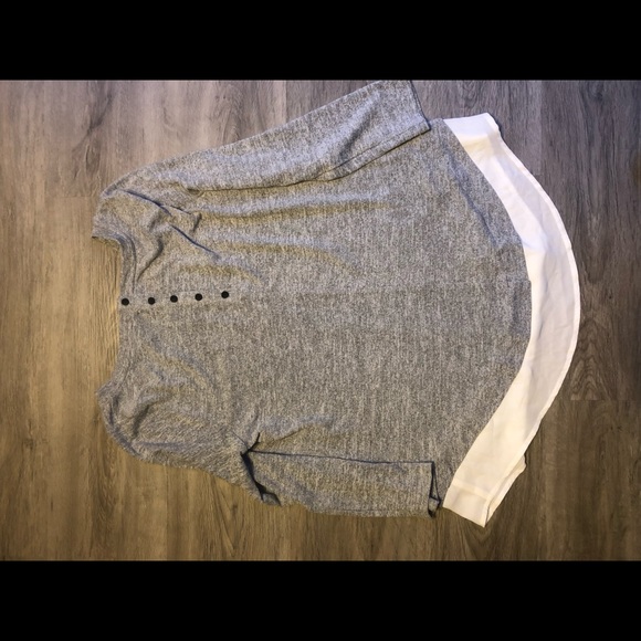 Gray sweater with buttons on back - Picture 5 of 6
